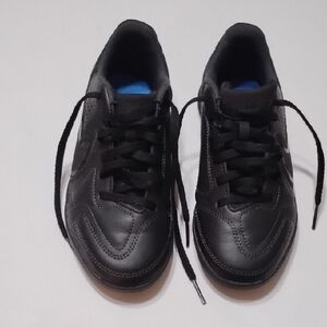 Nike Kids Tempo Legend 9